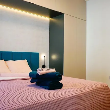 жасмин с частен гараж - Jasmin With Private Garage דירה