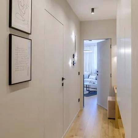 жасмин с частен гараж - Jasmin With Private Garage דירה *