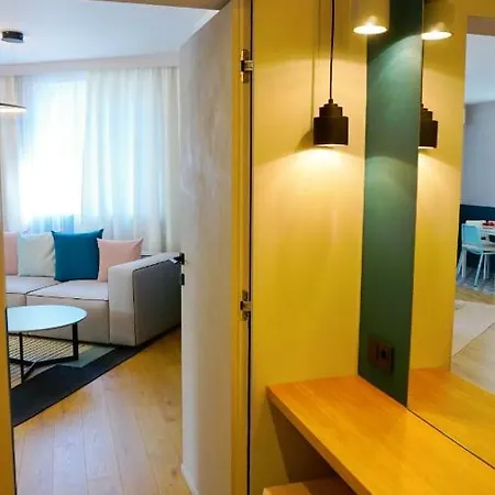 жасмин с частен гараж - Jasmin With Private Garage Apartment *