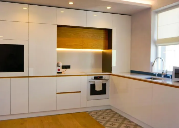 жасмин с частен гараж - Jasmin With Private Garage